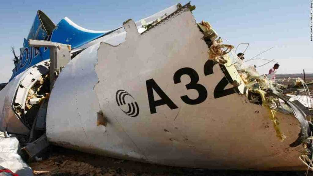 Metrojet Flight 9268: Bomb Caused Oct. 31 Plane Crash That Killed 224, Russian Officials Say