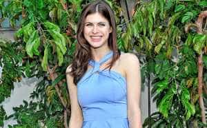 Baywatch: Alexandra Daddario Joins Cast of Upcoming Film Based on Lifeguard TV Series