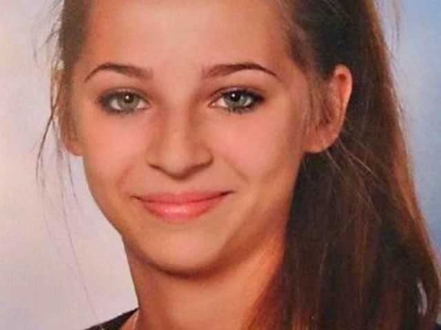 Austria: Teenage Girl Who Fled Country to Join Islamic State Group Is Dead, Reports Say
