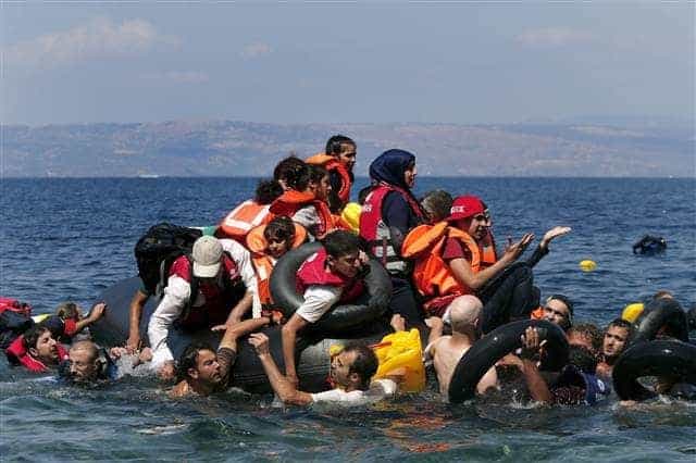 24 Deceased, Including 10 Kids, in Greek Migrant Boat Sinking