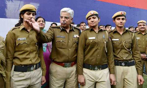 Delhi Police turn to Twitter