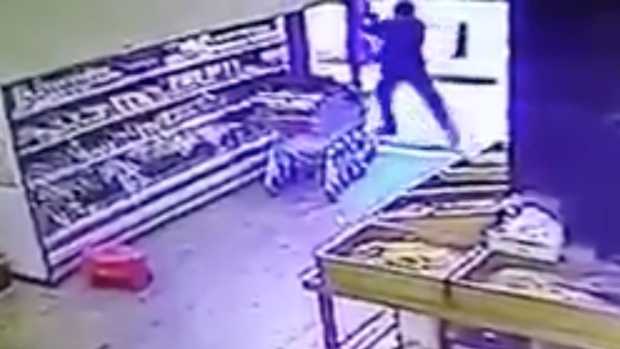 Tel Aviv, Israel: Gunman Opens Fire at Bar, Killing 2 and Injuring at Least 7, Police Say