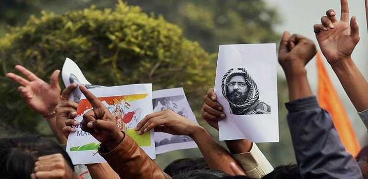 JNU's Afzal Guru issue had the backing of Hafiz Saeed, Rajnath Singh says