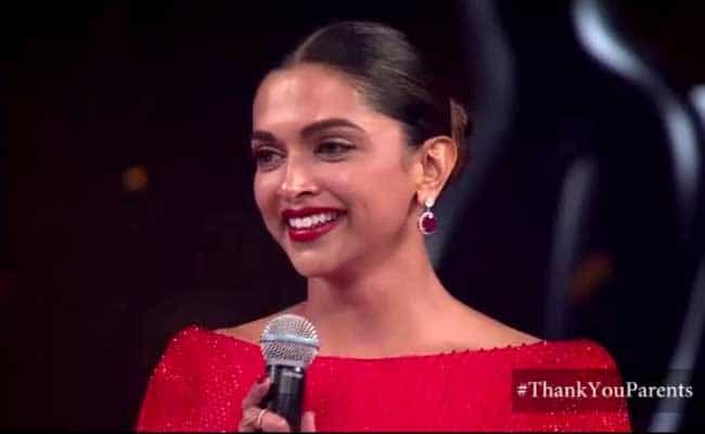 This Letter From the Father Made Everyone of Deepika Emotional at the Filmfares