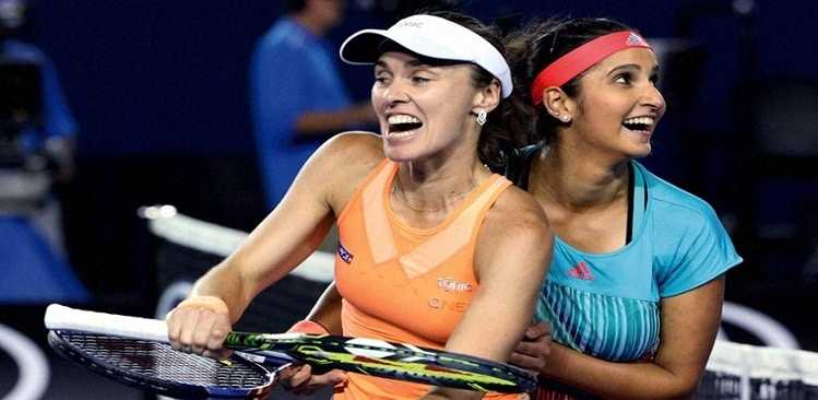 Sania Mirza-Martina Hingis marked 40th win on the trot, lift St. Petersburg Ladies Trophy