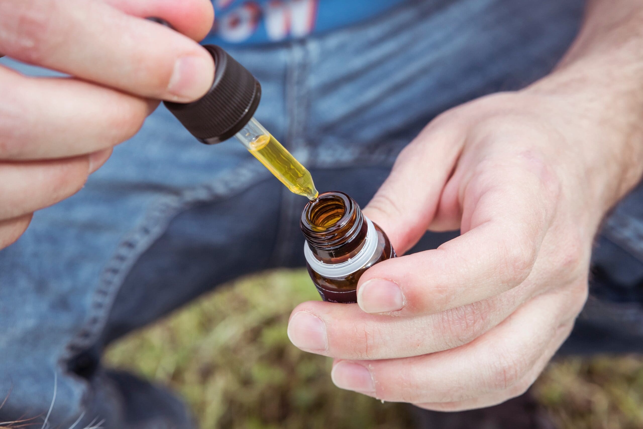 A Simple Guide to Buying CBD Oil Online